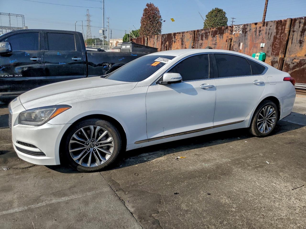 2015 HYUNDAI GENESIS