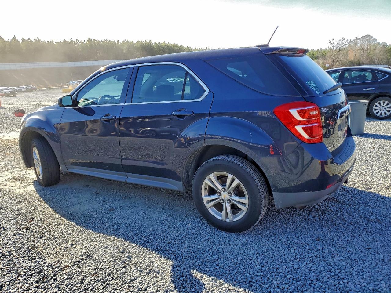2017 CHEVROLET EQUINOX LS photo 2