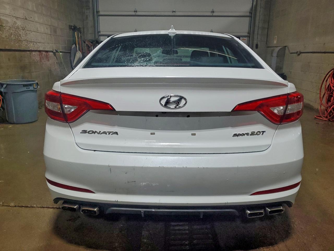 2017 HYUNDAI SONATA SPORT photo 6