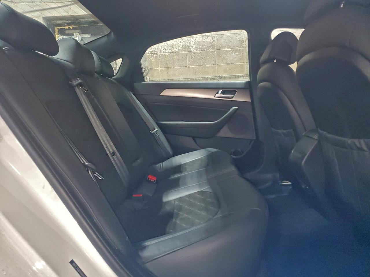 2017 HYUNDAI SONATA SPORT photo 10