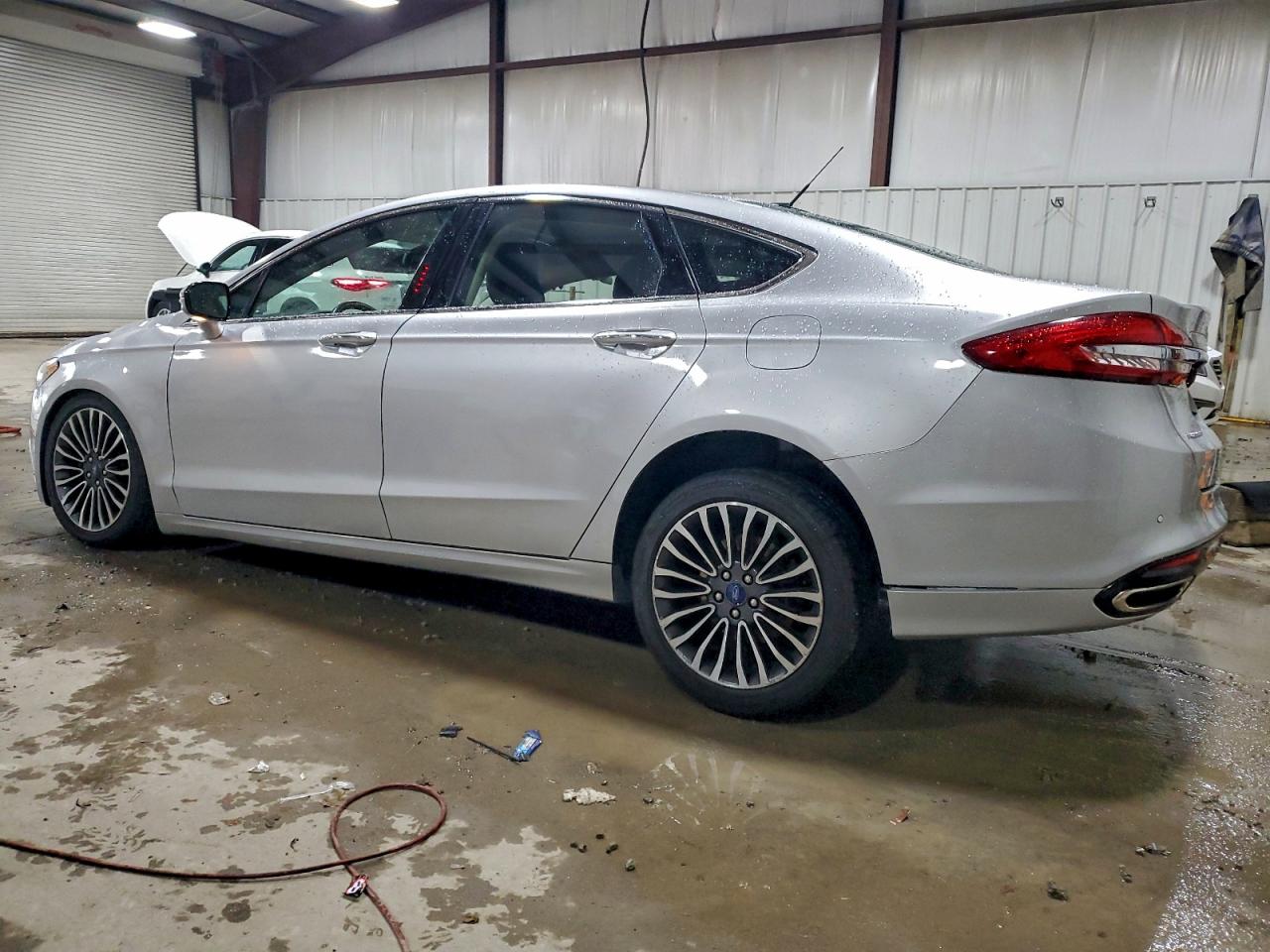 2017 FORD FUSION SE photo 2