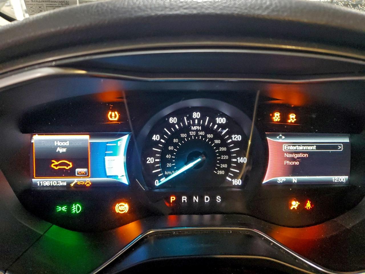 2017 FORD FUSION SE photo 9