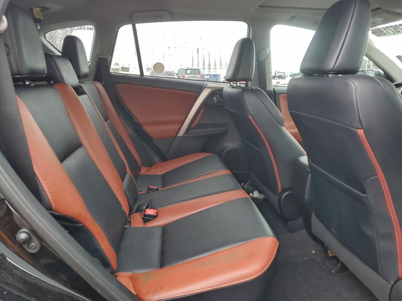 2014 TOYOTA RAV4 LIMITED photo 11