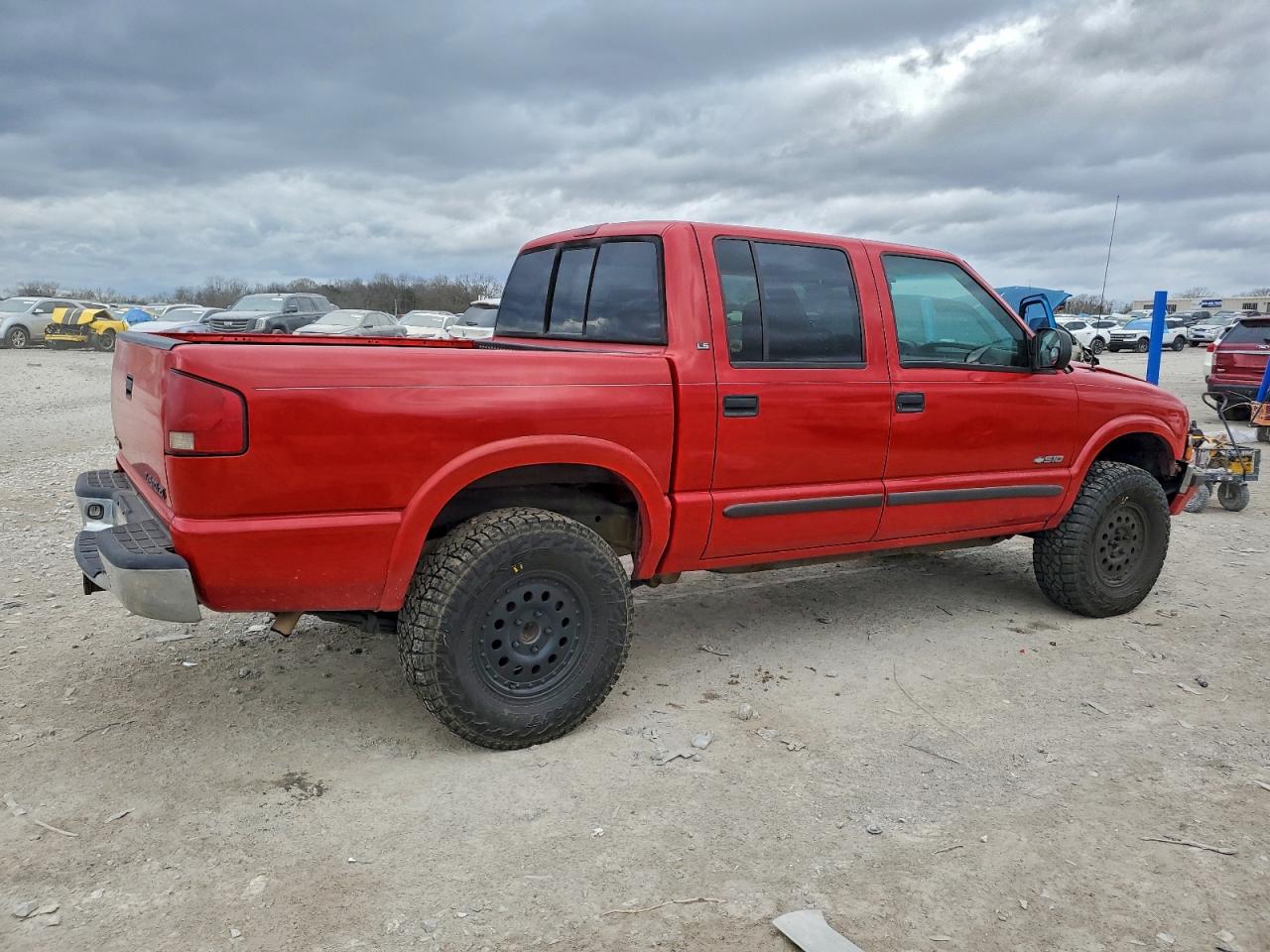2001 CHEVROLET S TRUCK S10 photo 3