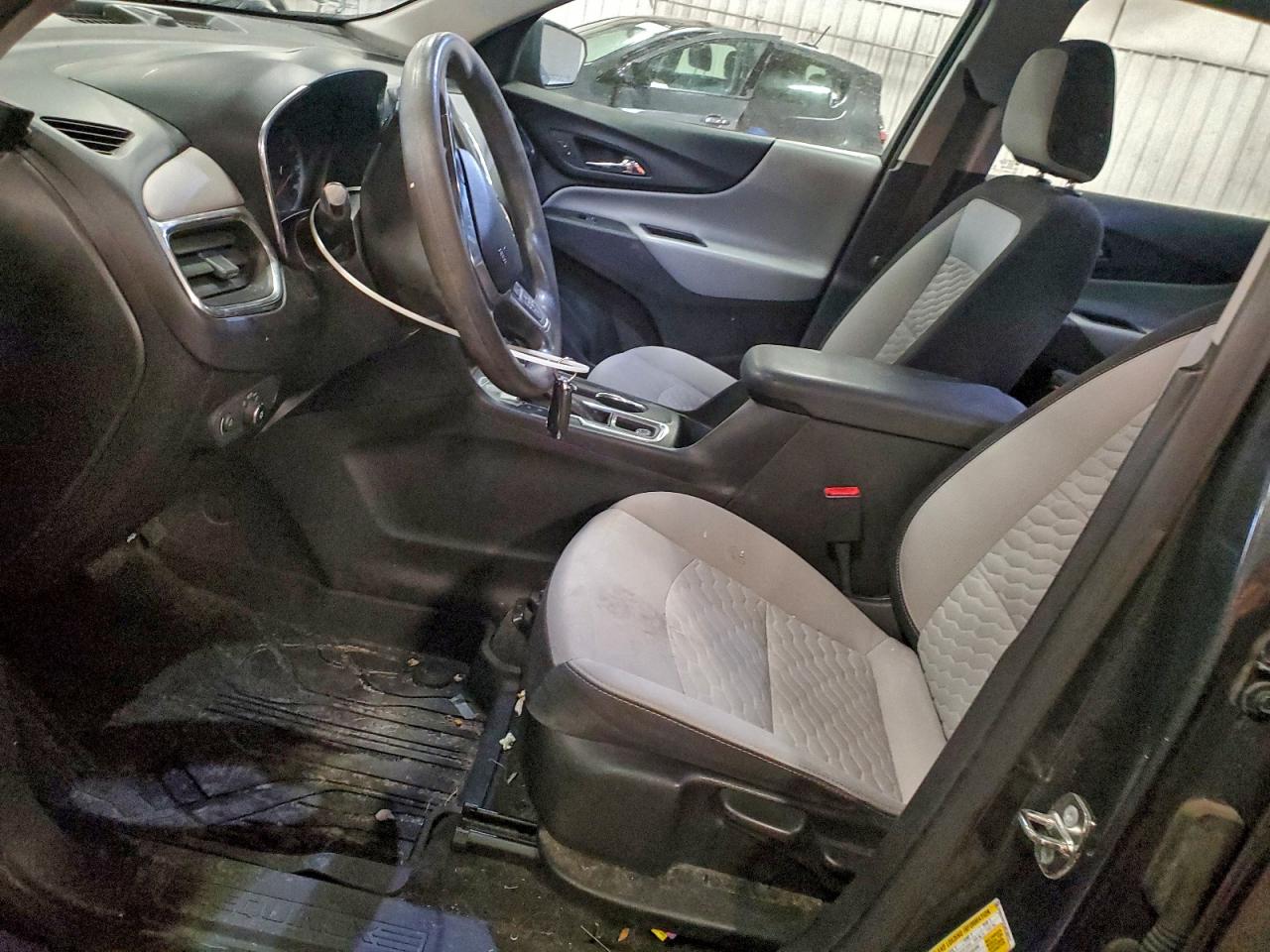2018 CHEVROLET EQUINOX LS photo 7