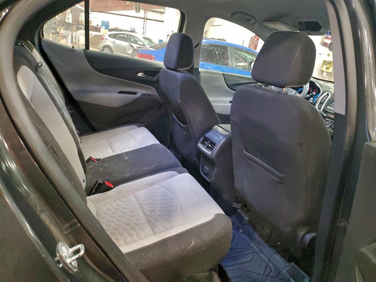 2018 CHEVROLET EQUINOX LS photo 11