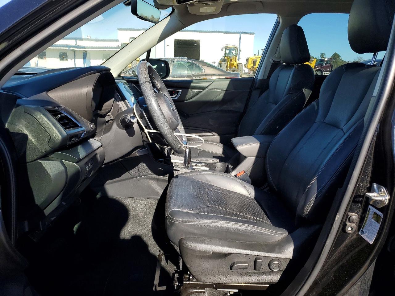 2021 SUBARU FORESTER LIMITED photo 7
