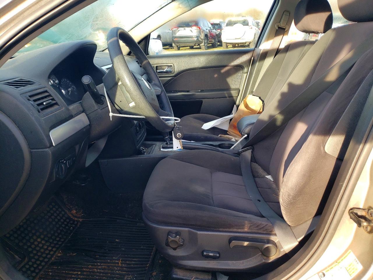 2008 MERCURY MILAN photo 7