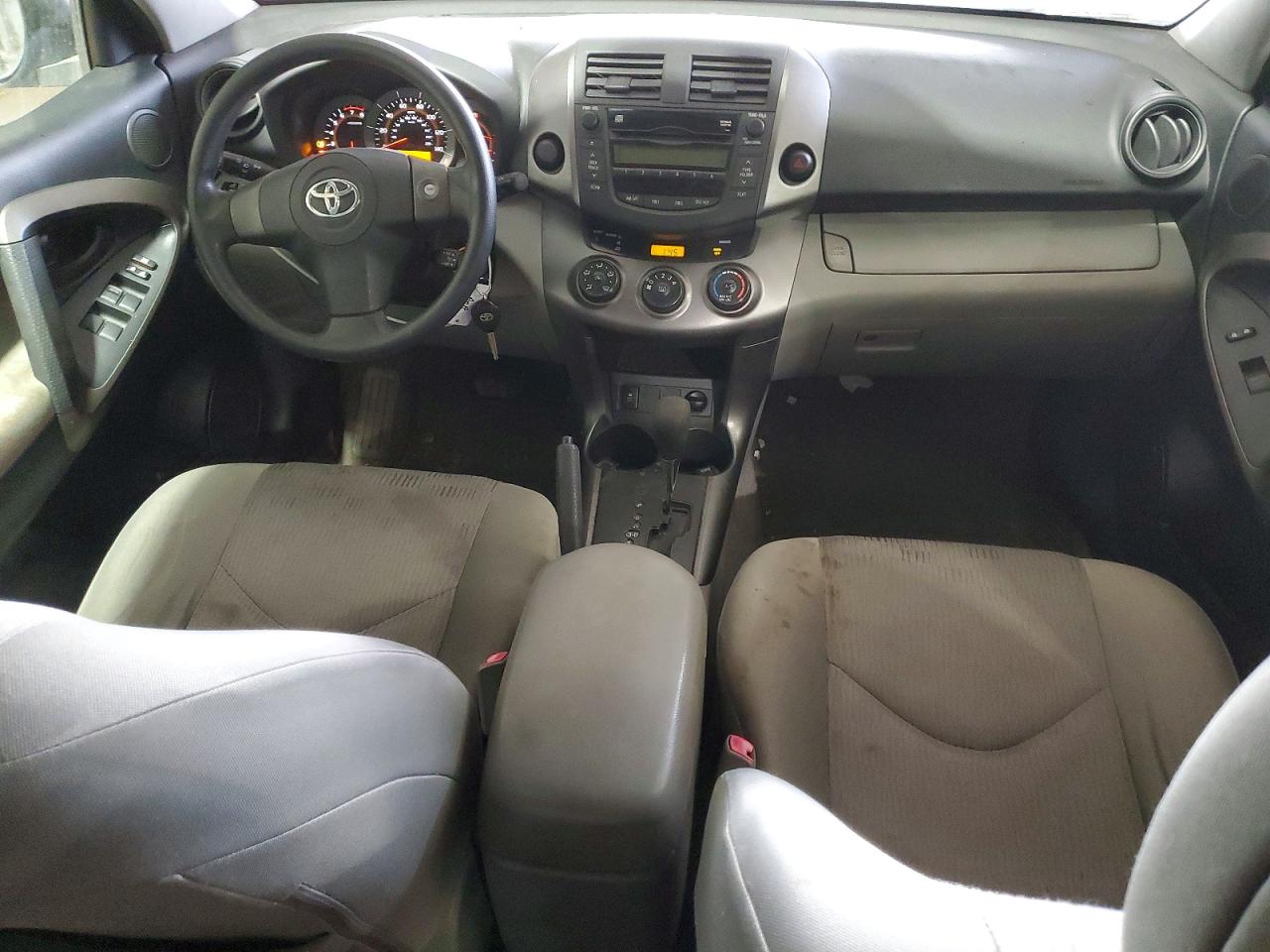 2009 TOYOTA RAV4 photo 8
