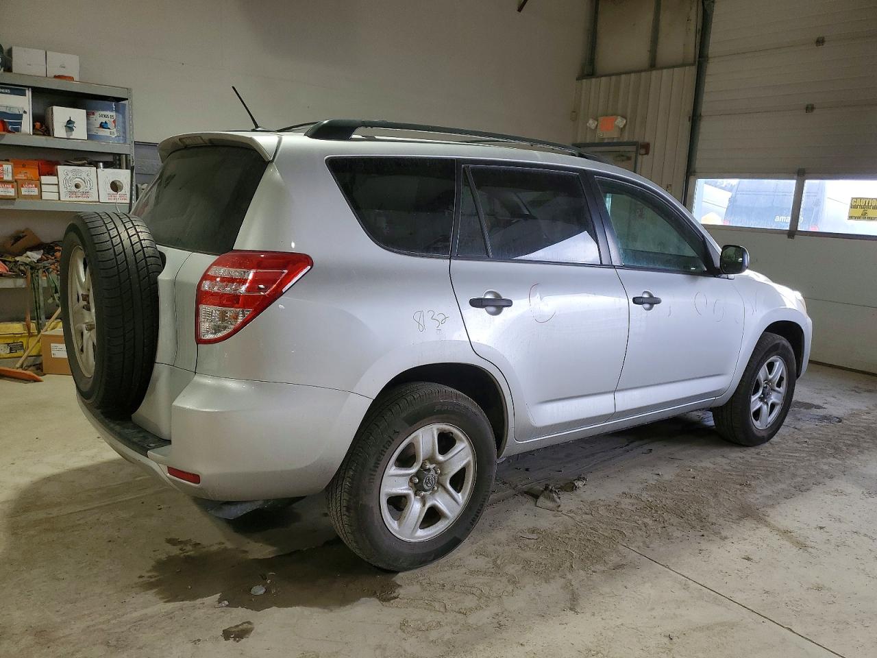 2009 TOYOTA RAV4 photo 3