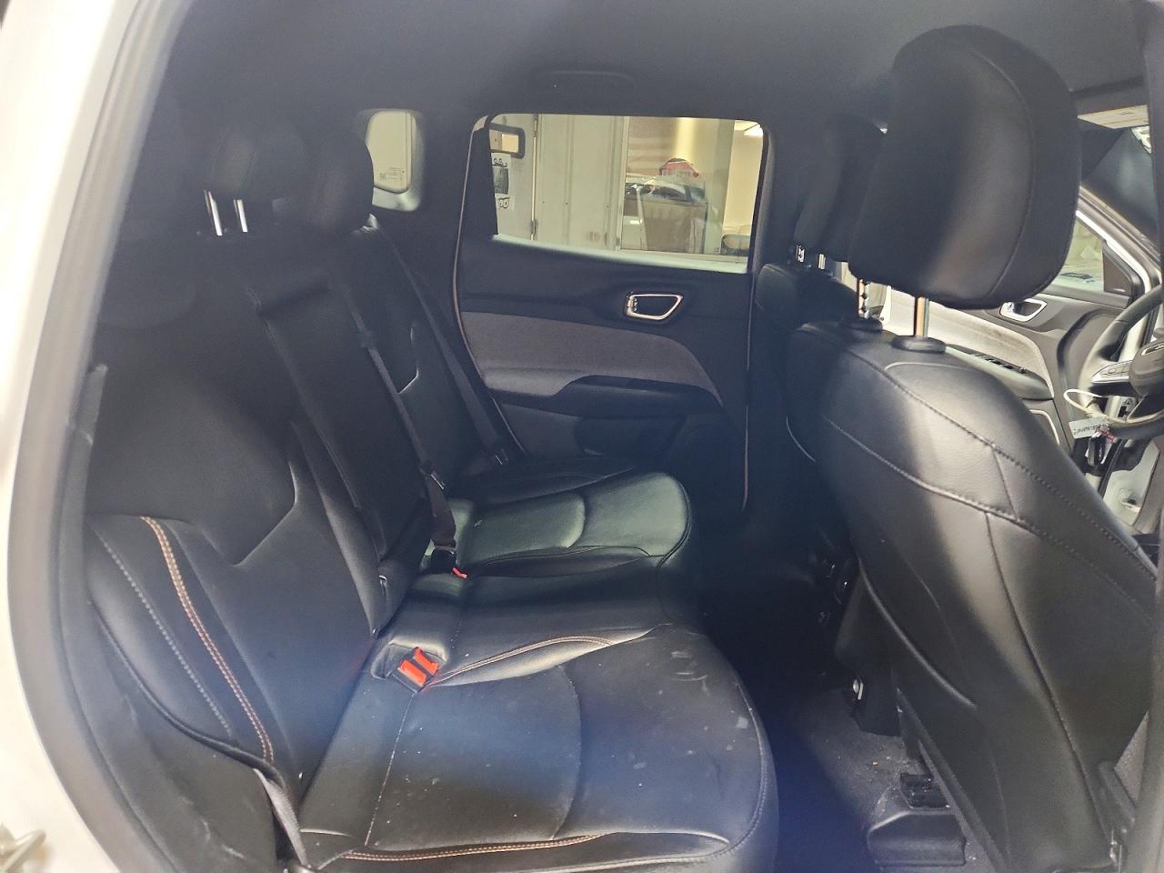 2024 JEEP COMPASS LATITUDE LUX photo 11