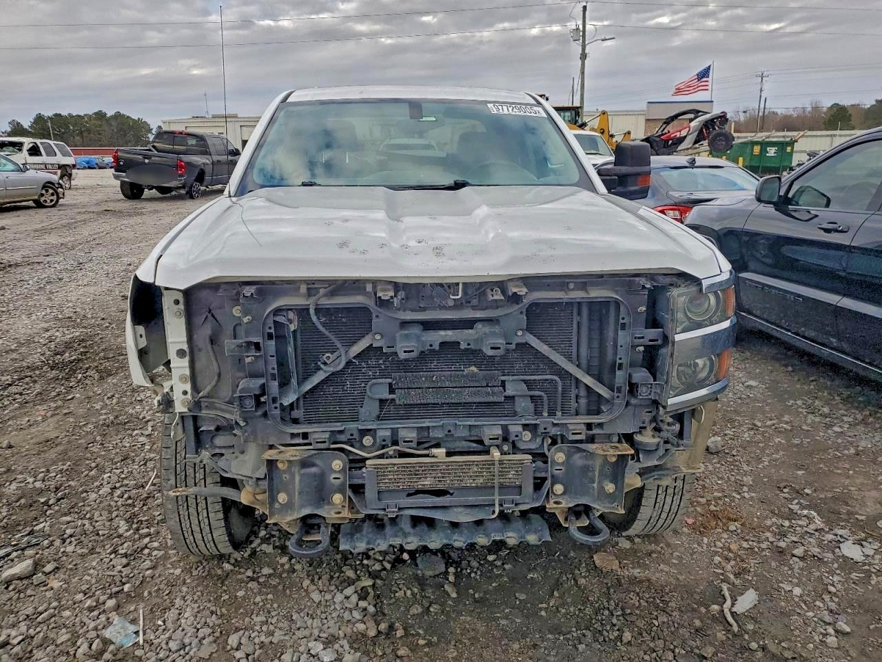 2018 CHEVROLET SILVERADO K2500 HEAVY DUTY photo 5