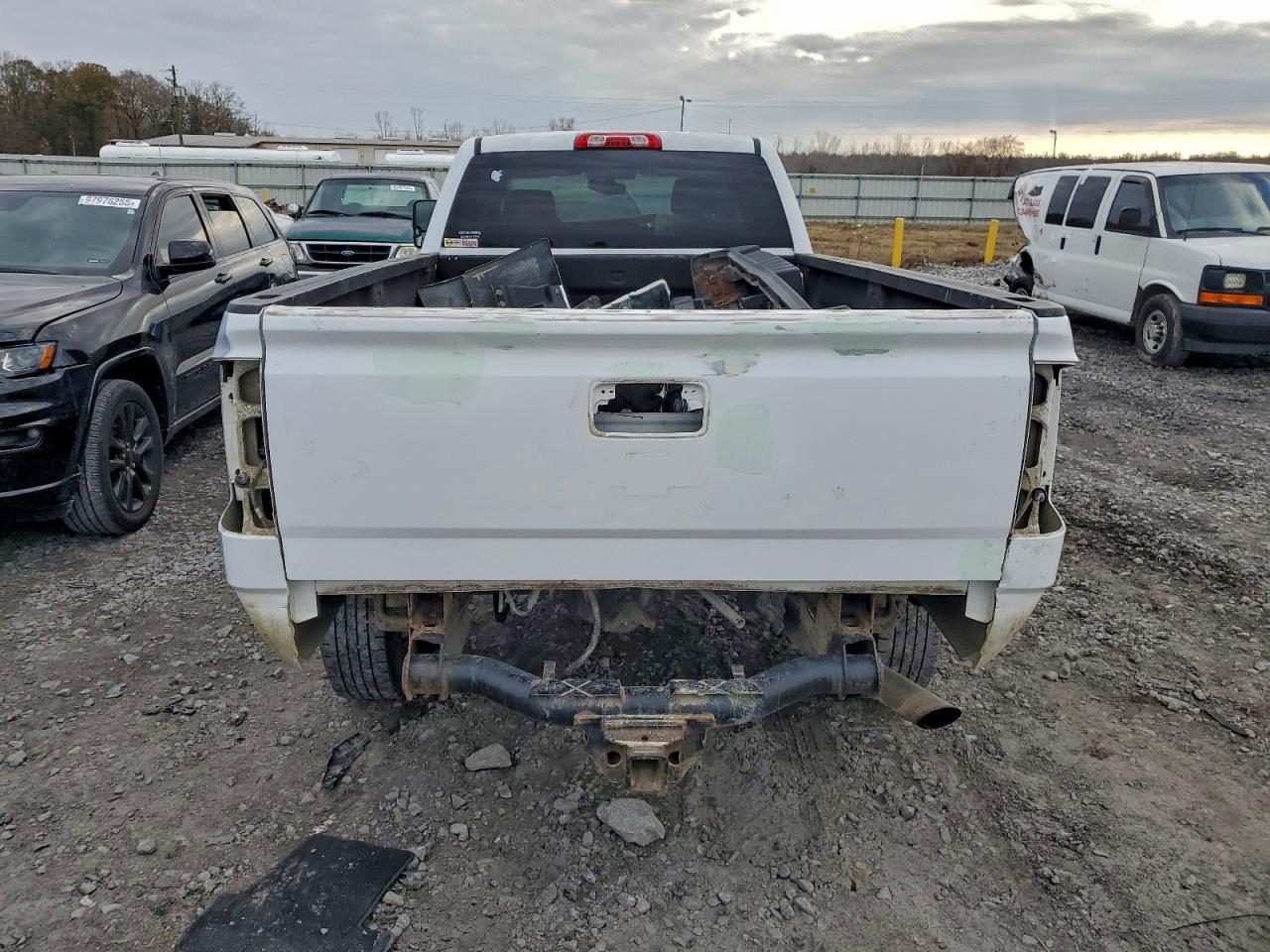 2018 CHEVROLET SILVERADO K2500 HEAVY DUTY photo 6