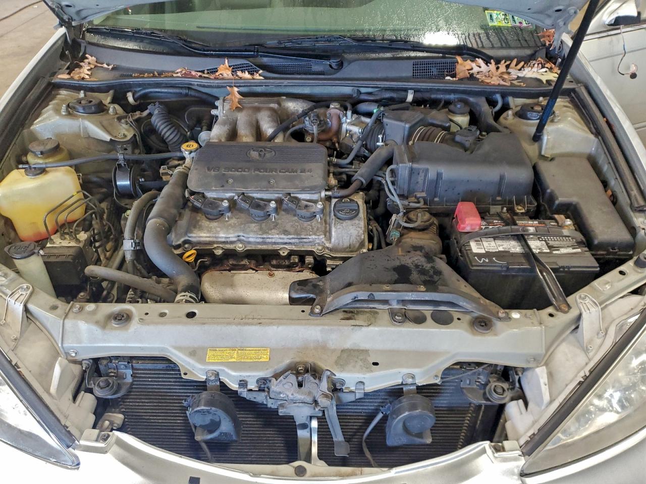 2003 TOYOTA CAMRY XLE V6 photo 11