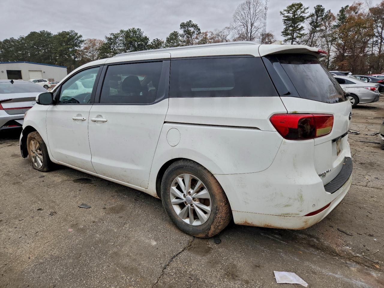 2016 KIA SEDONA LX photo 2