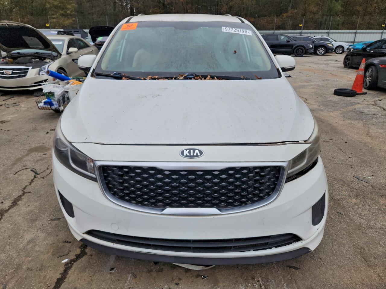 2016 KIA SEDONA LX photo 5