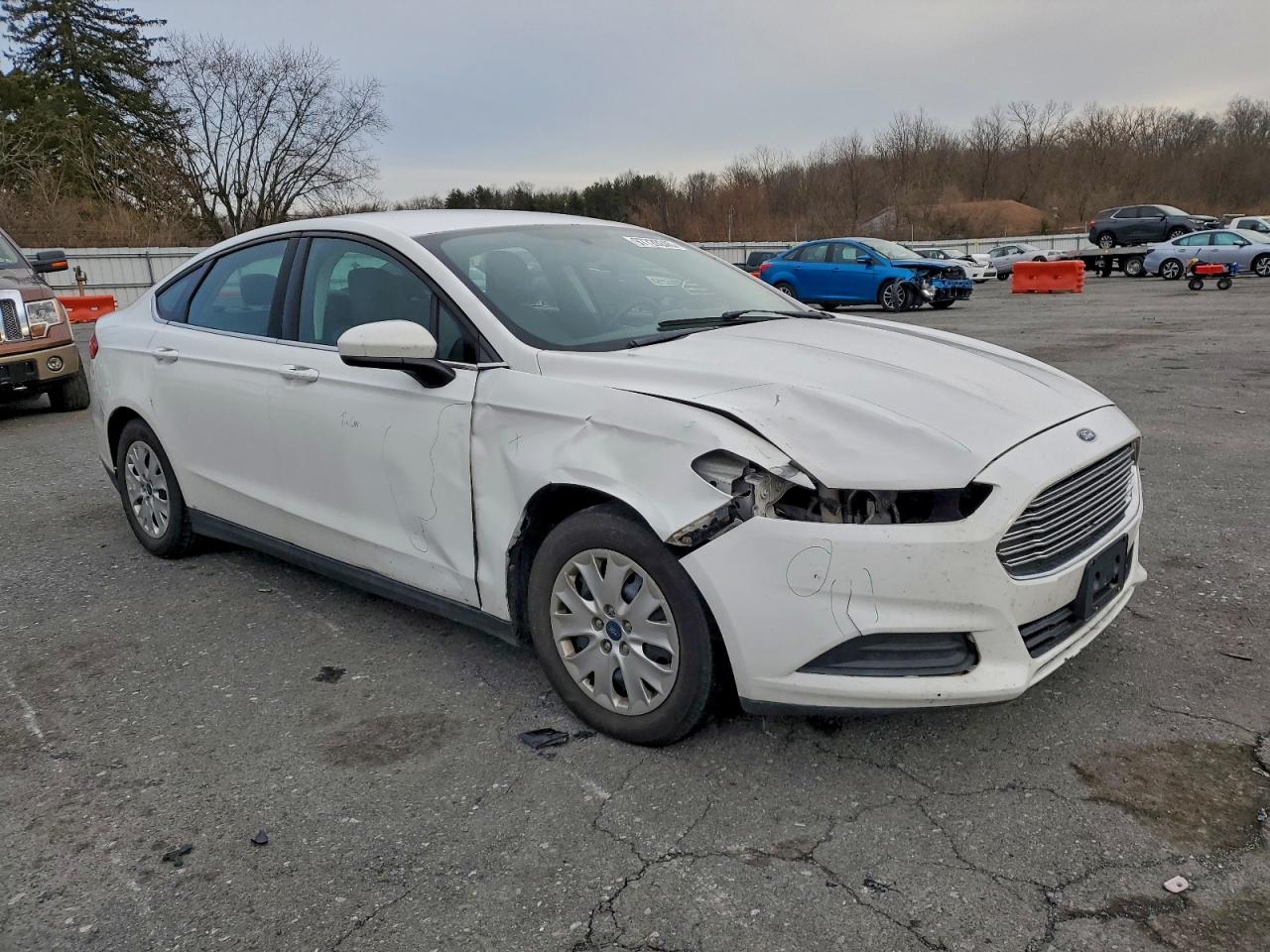 2013 FORD FUSION S photo 4