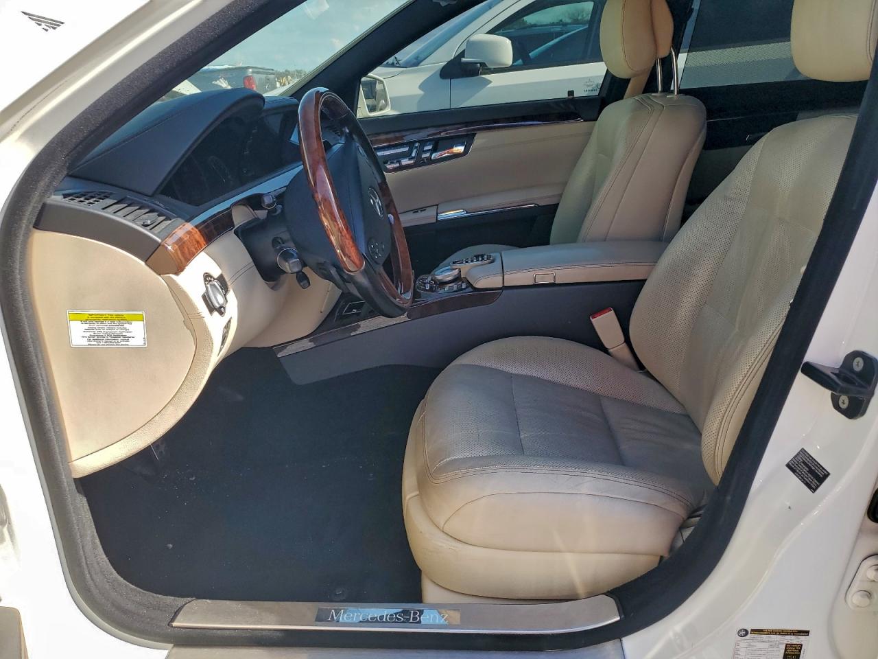 2013 MERCEDES-BENZ S 550 photo 7