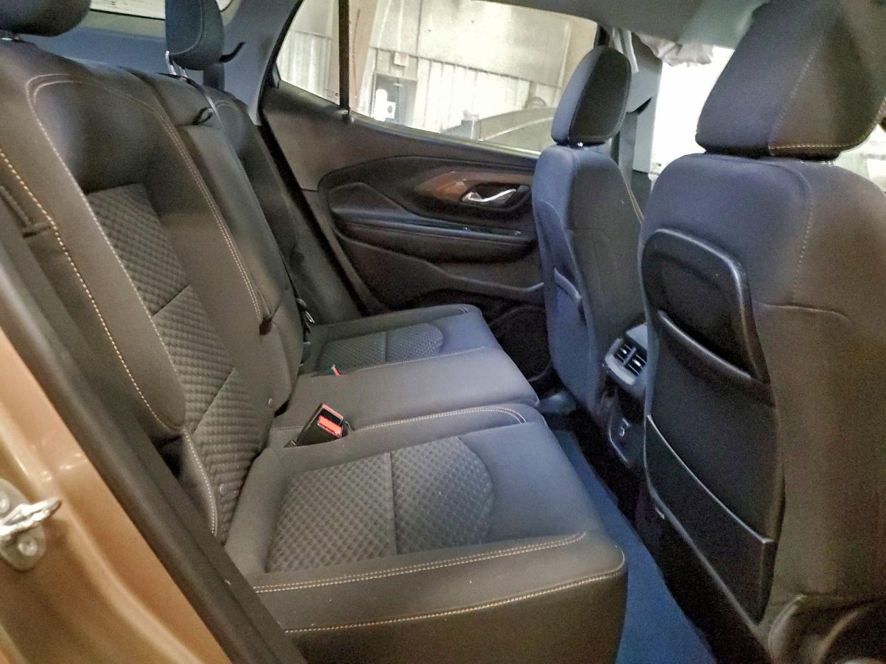 2018 GMC TERRAIN SLE photo 11