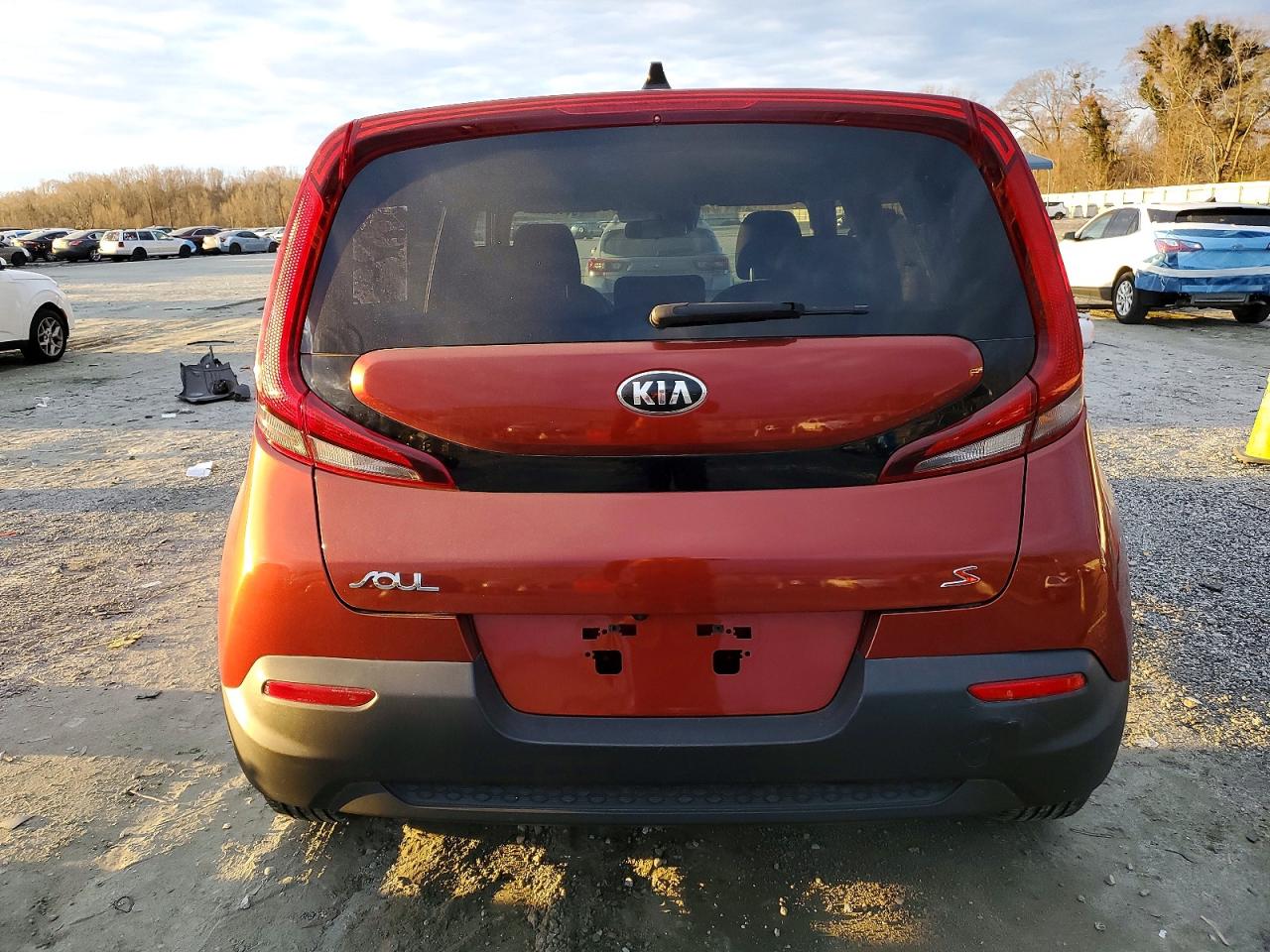 2020 KIA SOUL LX photo 6