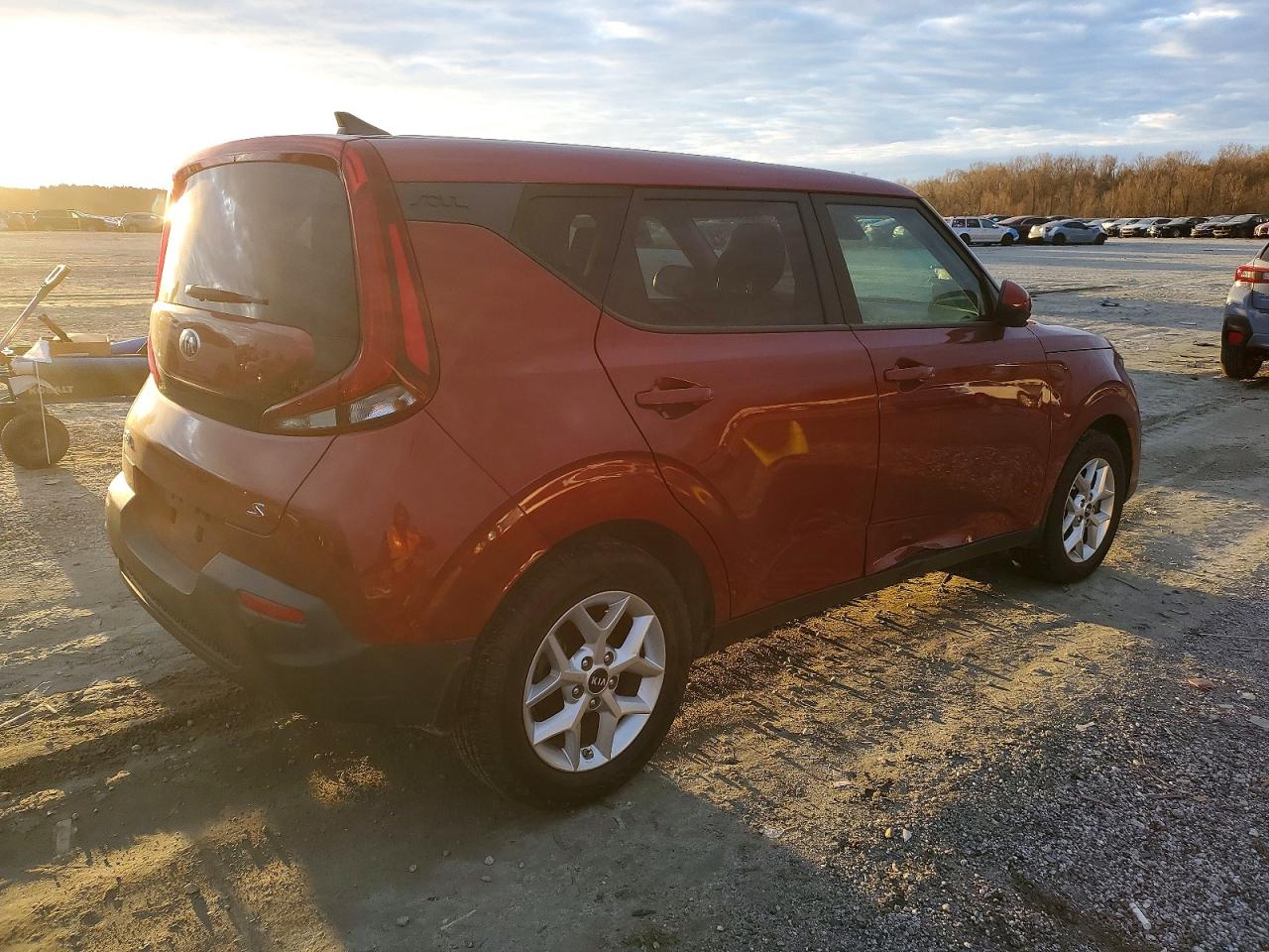 2020 KIA SOUL LX photo 3