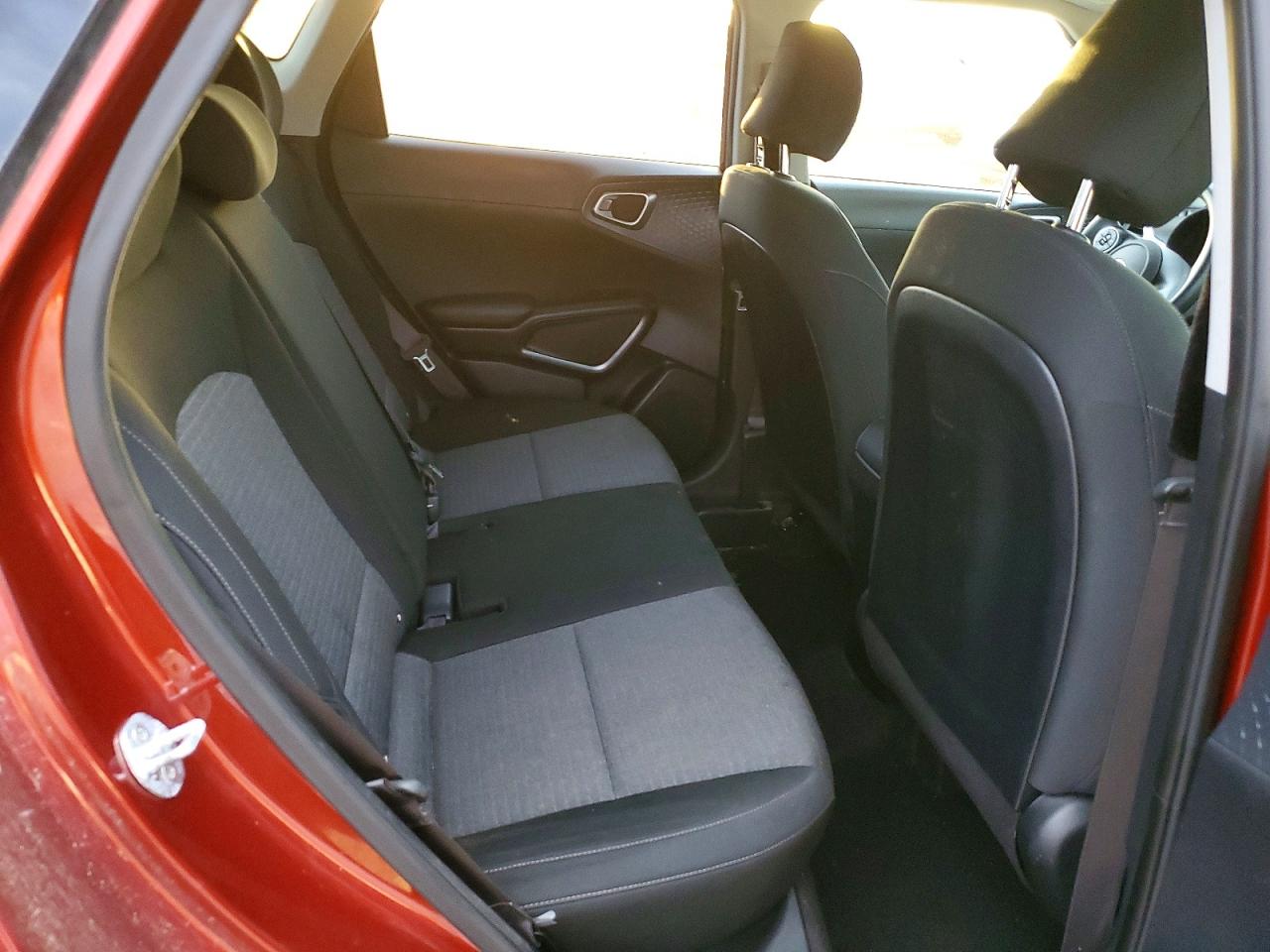 2020 KIA SOUL LX photo 10