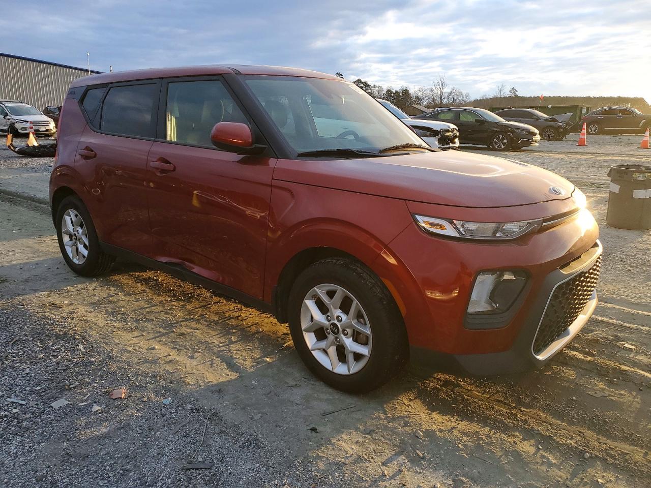 2020 KIA SOUL LX photo 4
