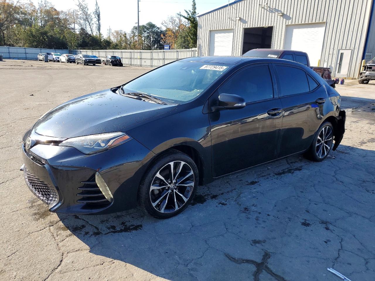 2017 TOYOTA COROLLA