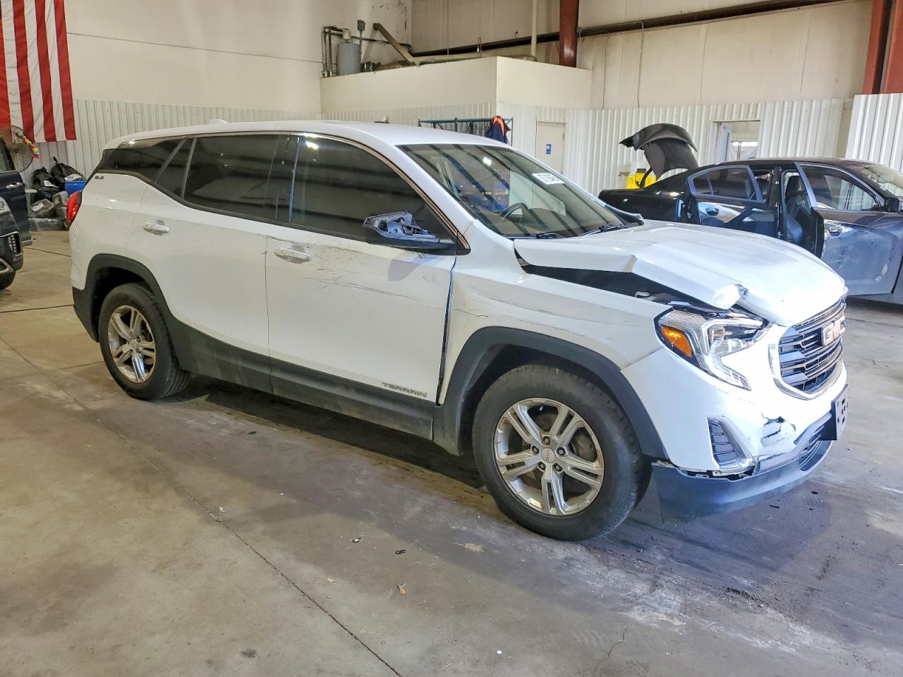 2019 GMC TERRAIN SLE photo 4