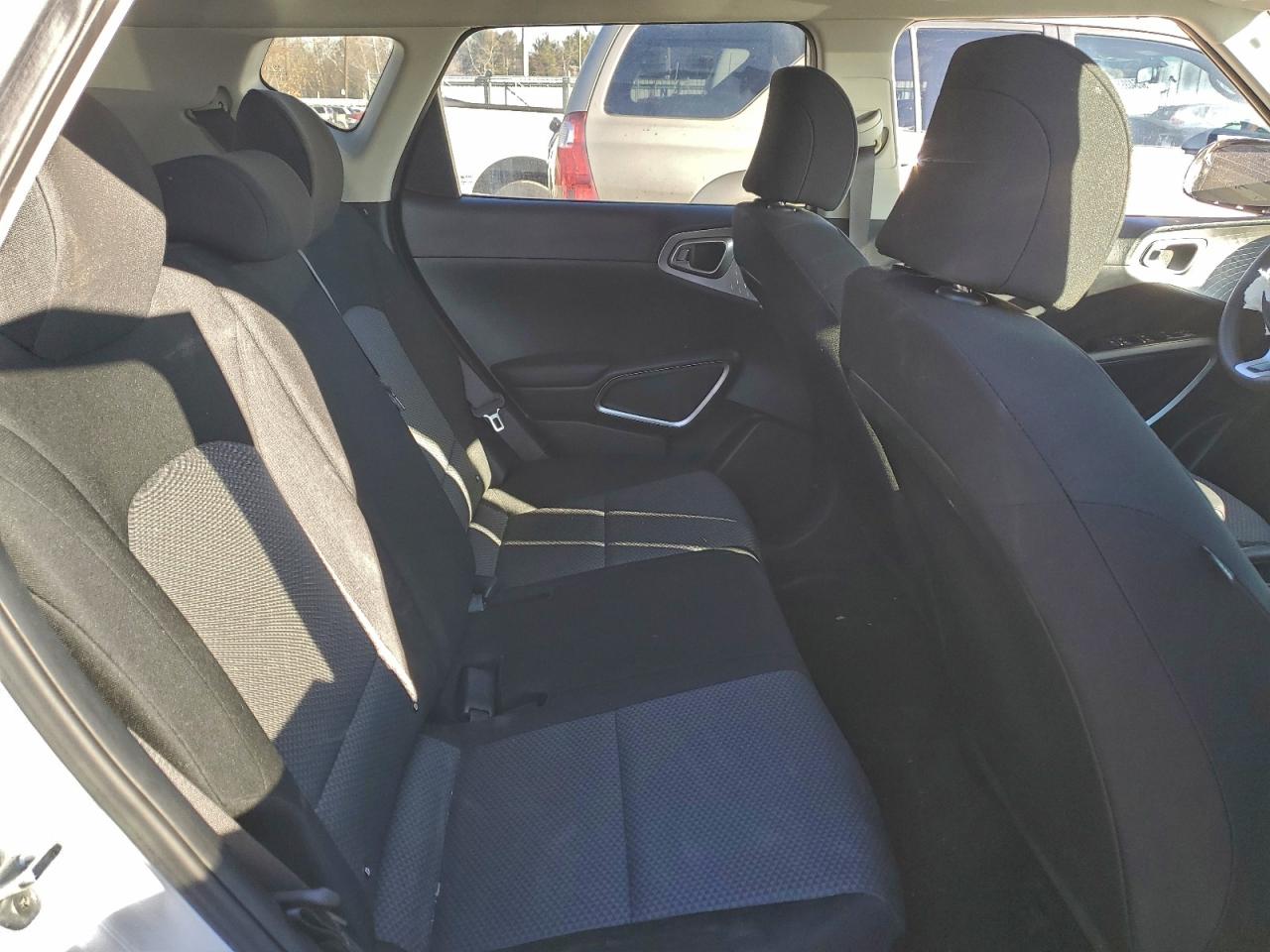 2021 KIA SOUL LX photo 10