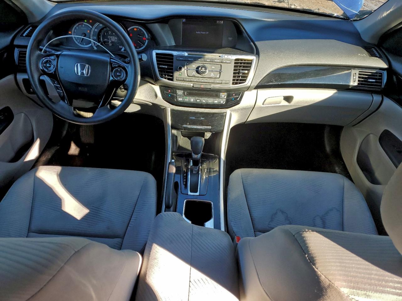 2016 HONDA ACCORD LX photo 8