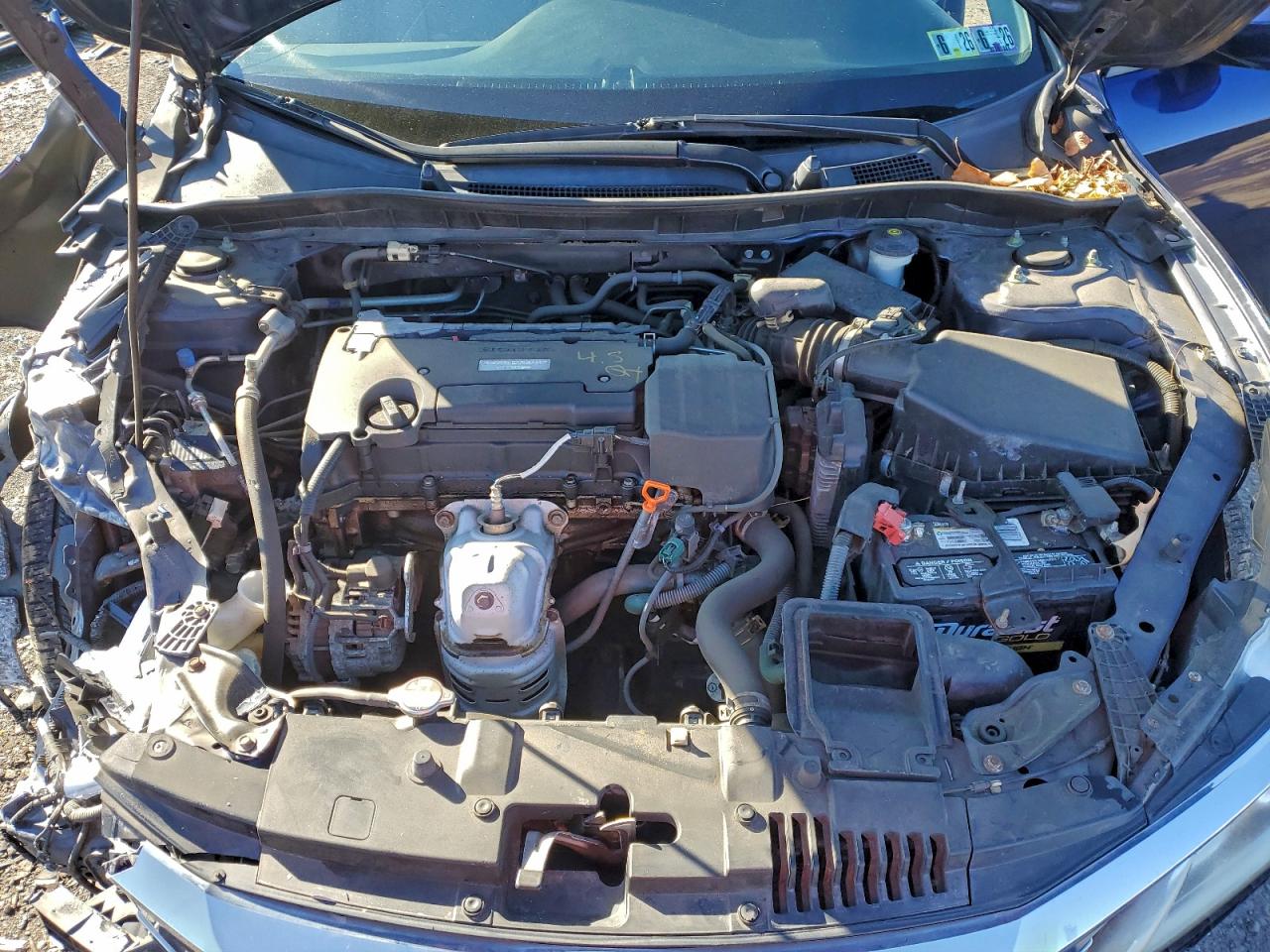 2016 HONDA ACCORD LX photo 11