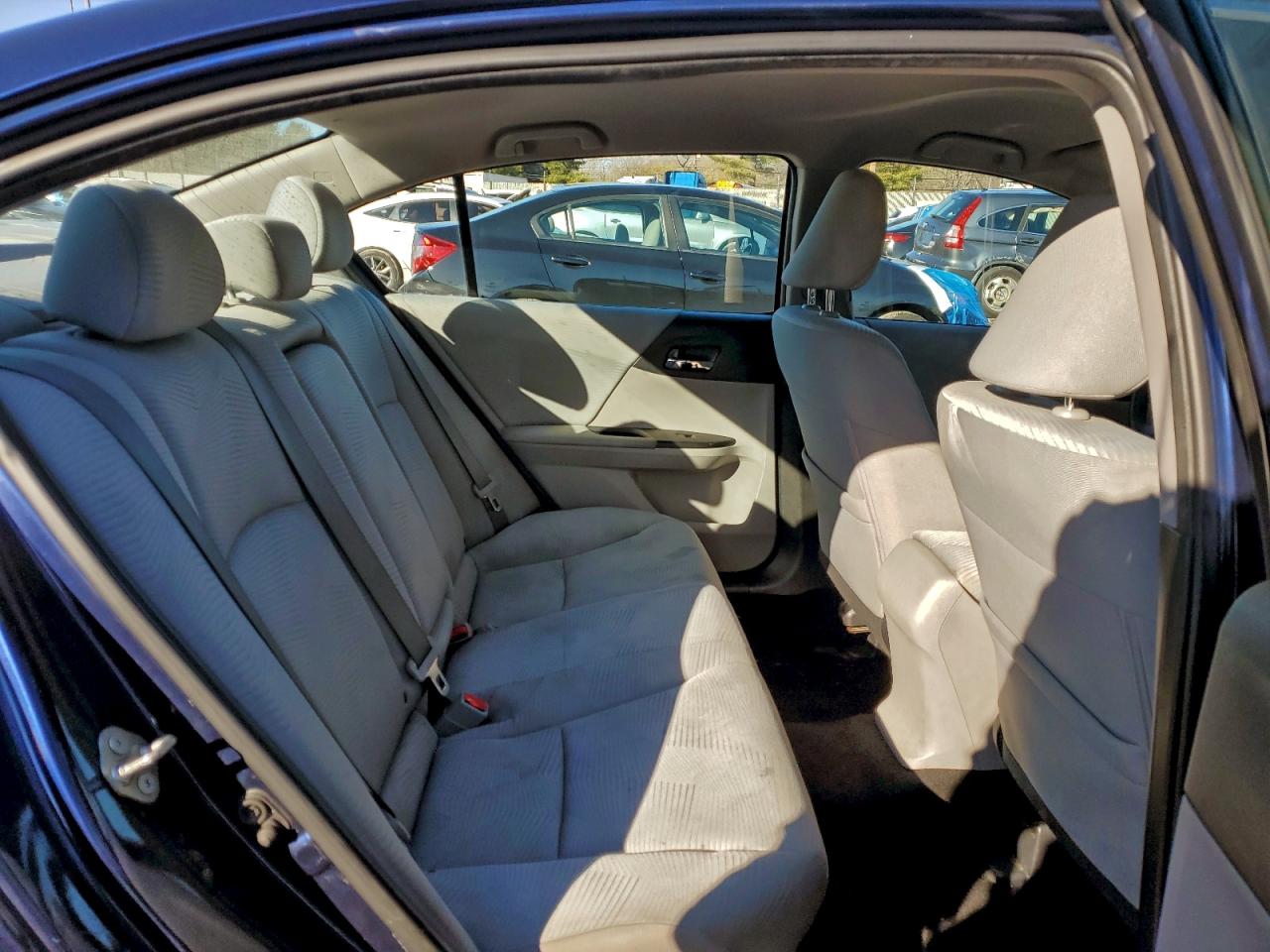 2016 HONDA ACCORD LX photo 10