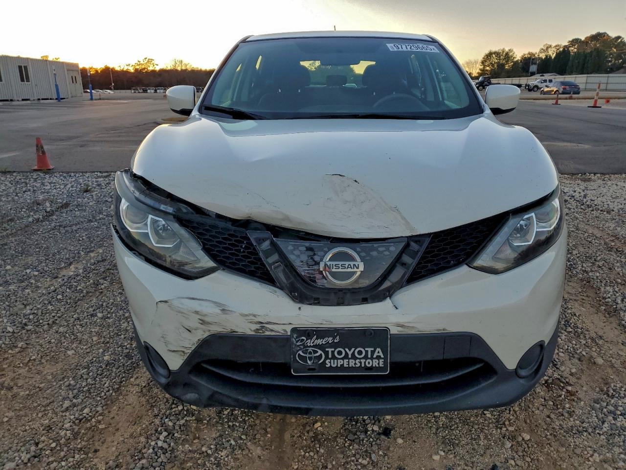 2018 NISSAN ROGUE SPORT S photo 5
