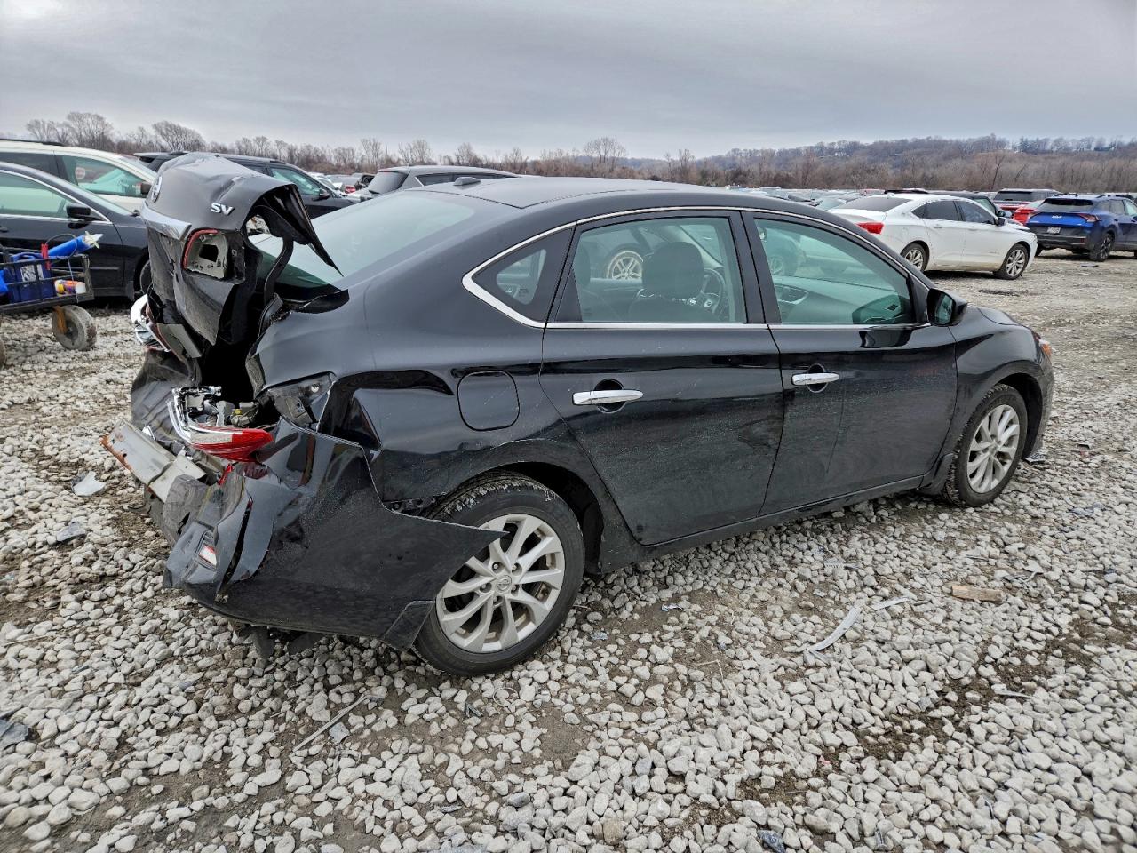 2018 NISSAN SENTRA SV photo 3