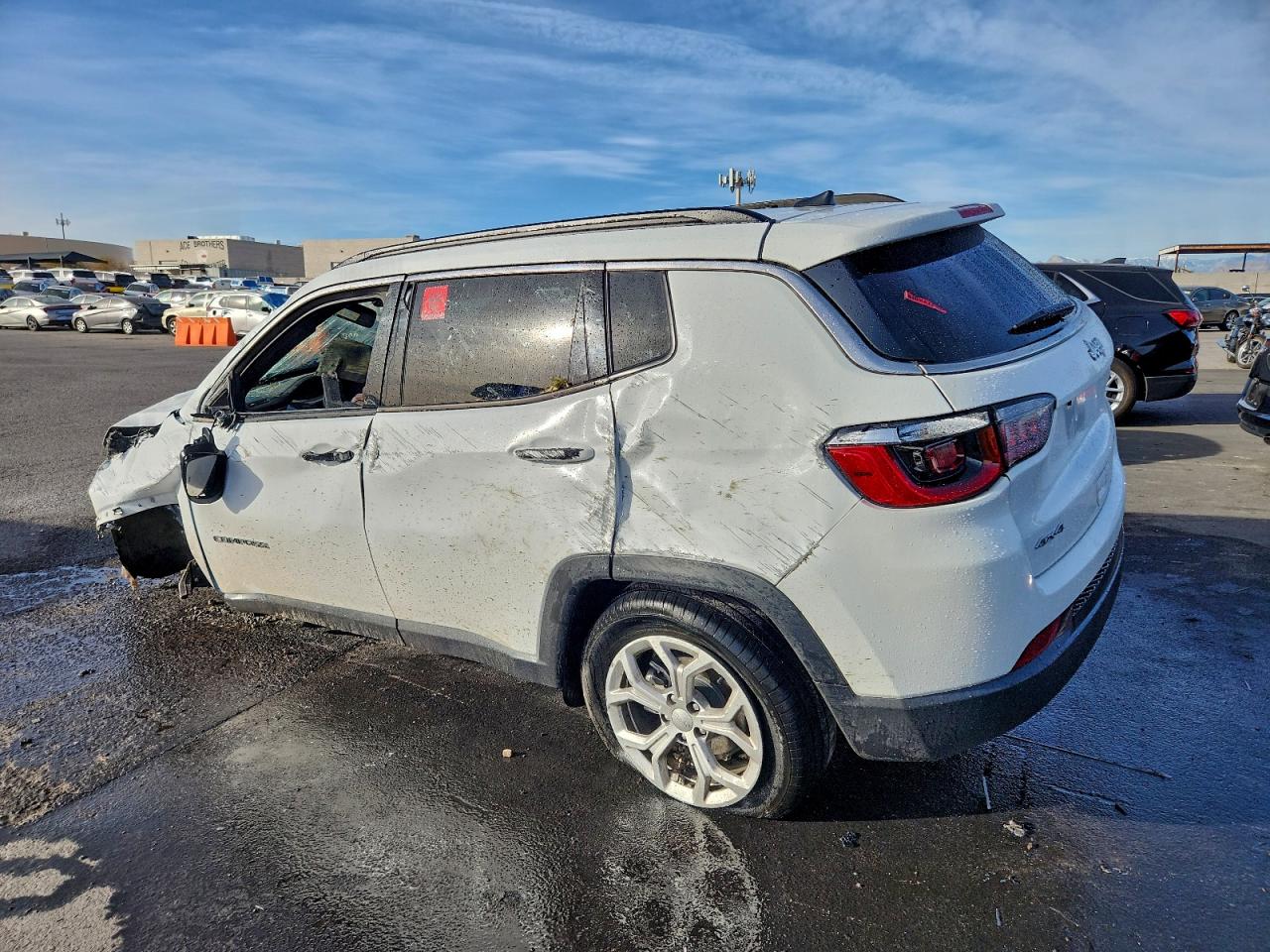 2024 JEEP COMPASS LATITUDE photo 2