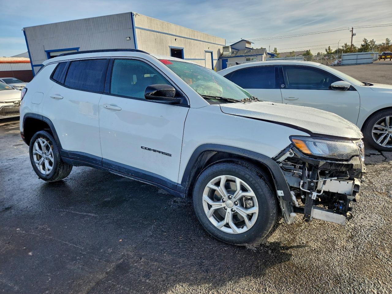 2024 JEEP COMPASS LATITUDE photo 4