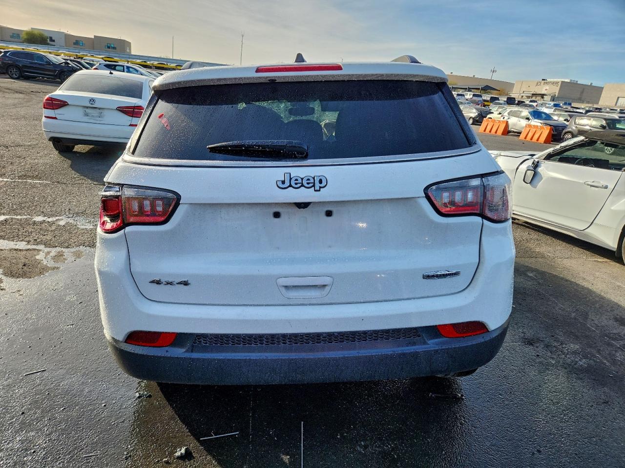 2024 JEEP COMPASS LATITUDE photo 6