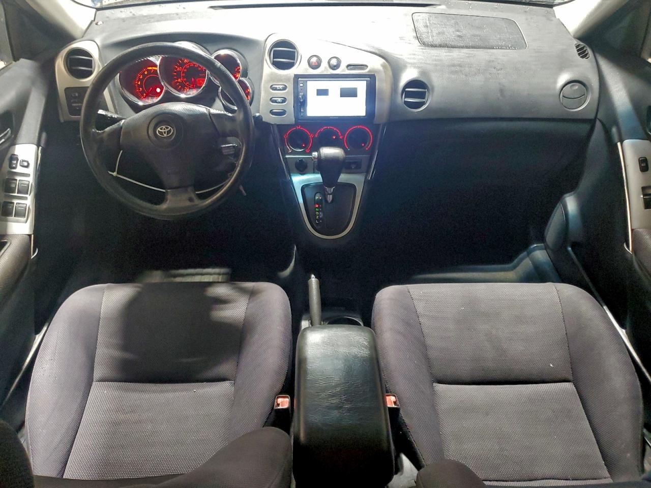 2003 TOYOTA COROLLA MATRIX XR photo 8