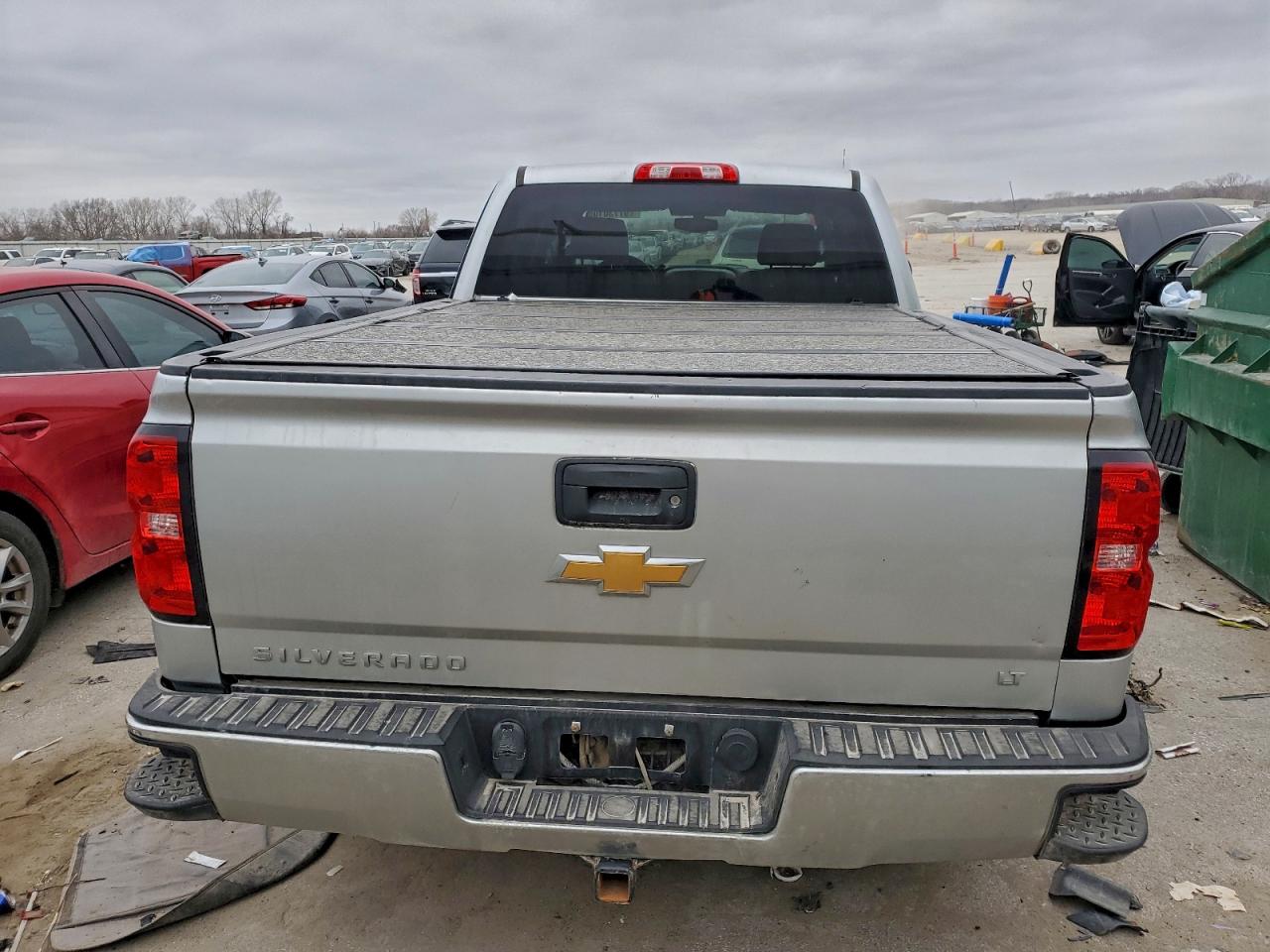 2018 CHEVROLET SILVERADO K1500 LT photo 6