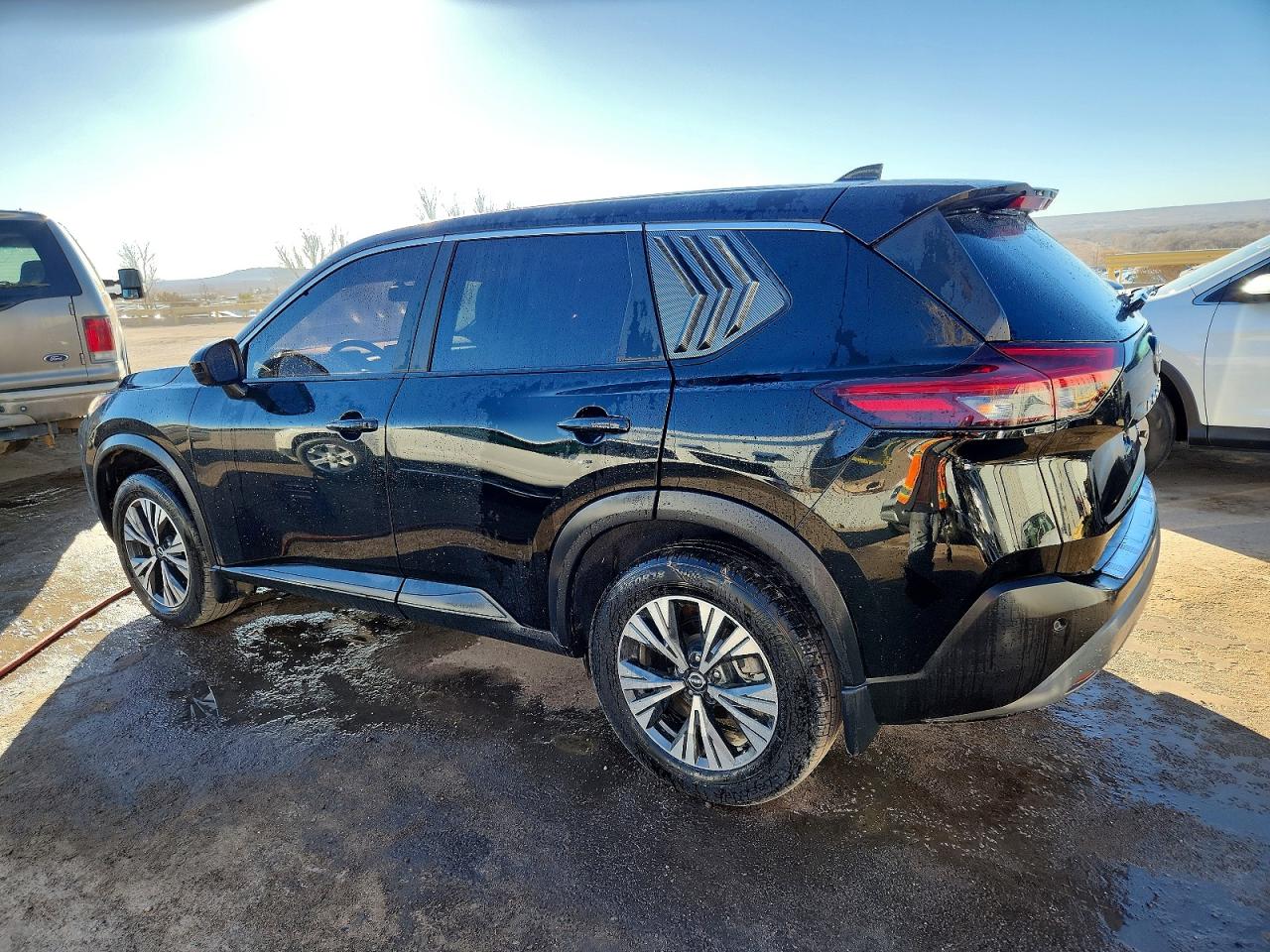 2023 NISSAN ROGUE SV photo 2