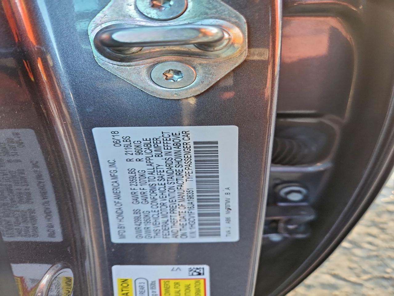 2018 HONDA ACCORD LX photo 23