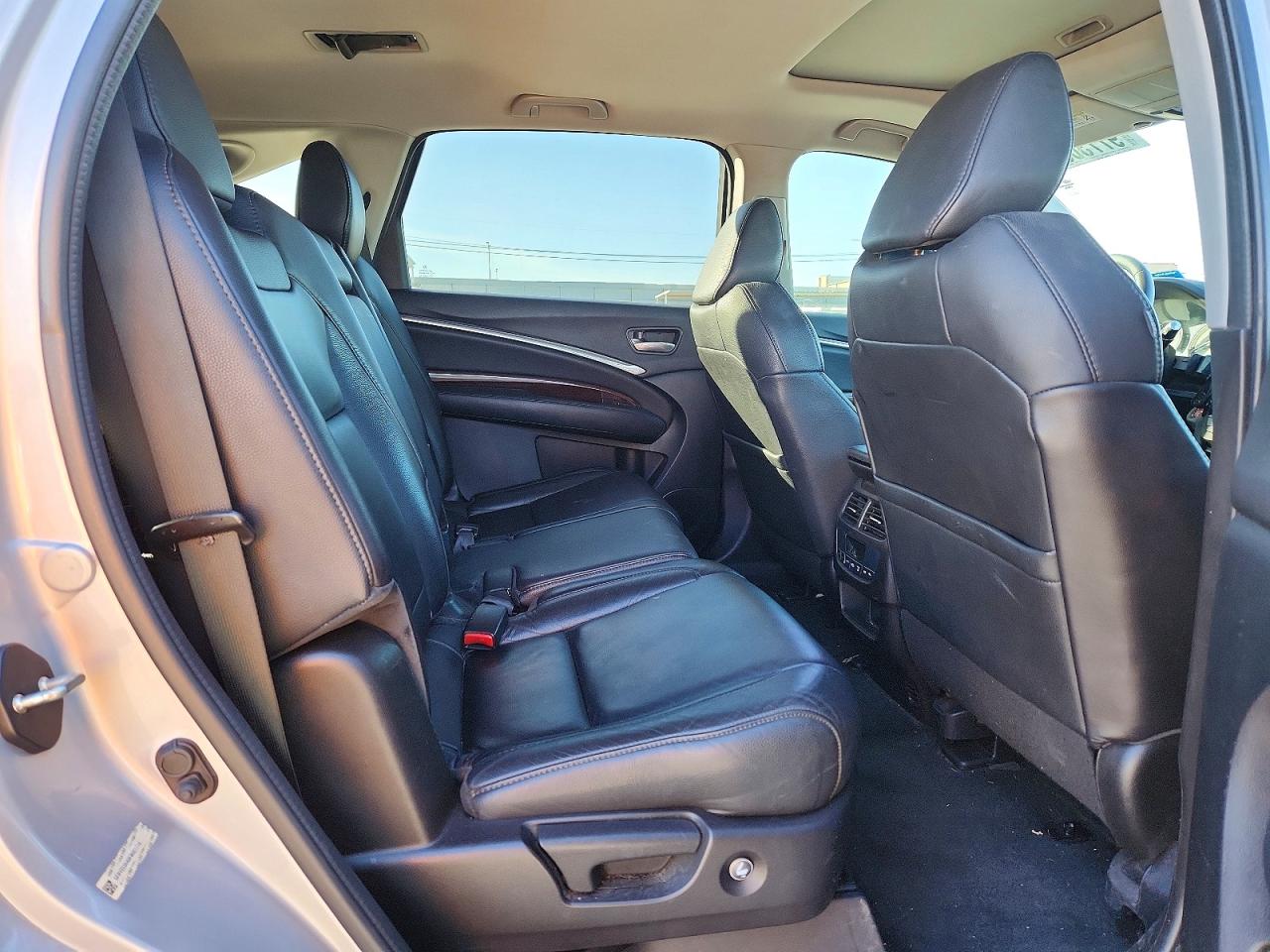 2015 ACURA MDX photo 10