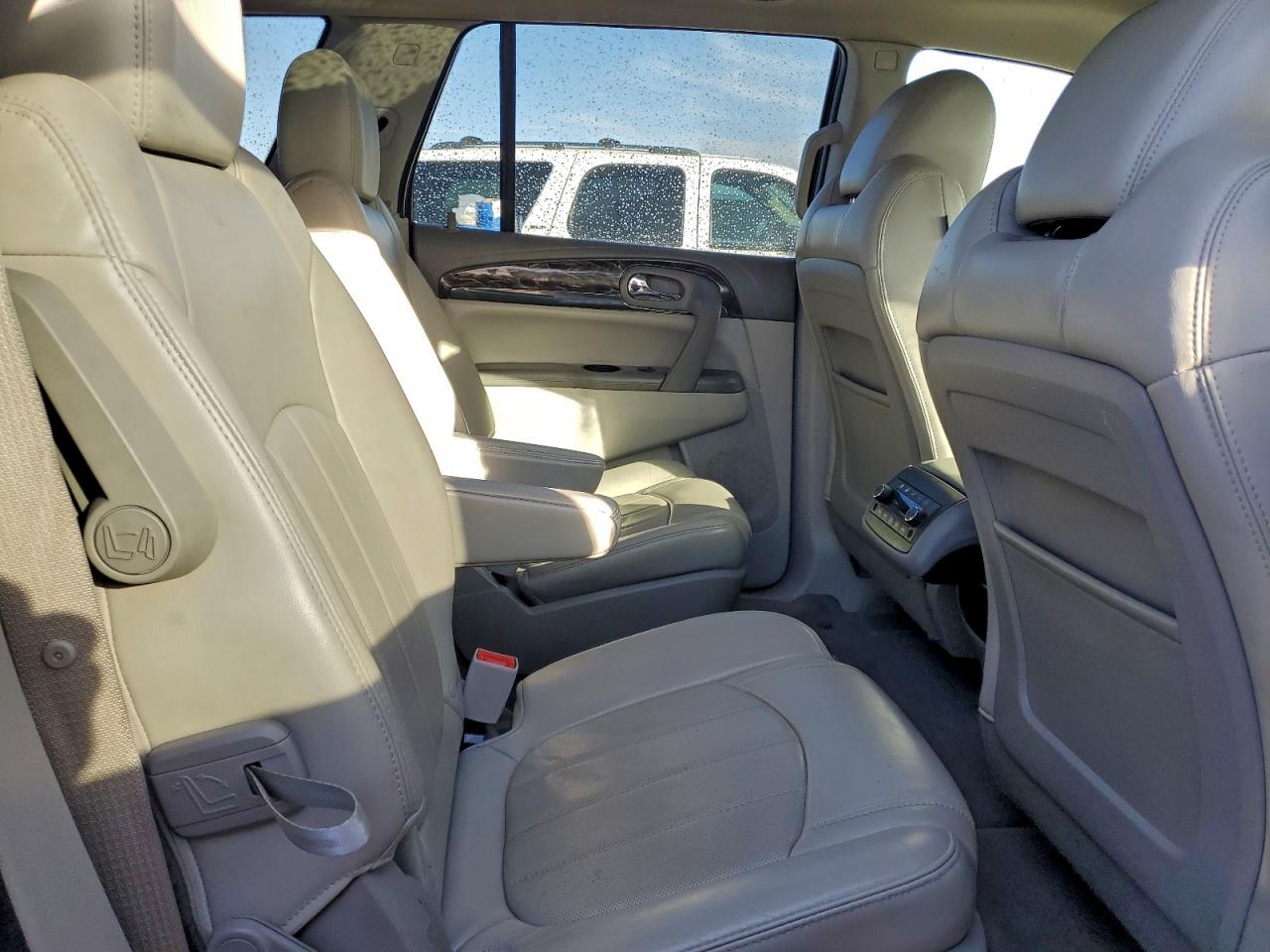 2014 BUICK ENCLAVE photo 21