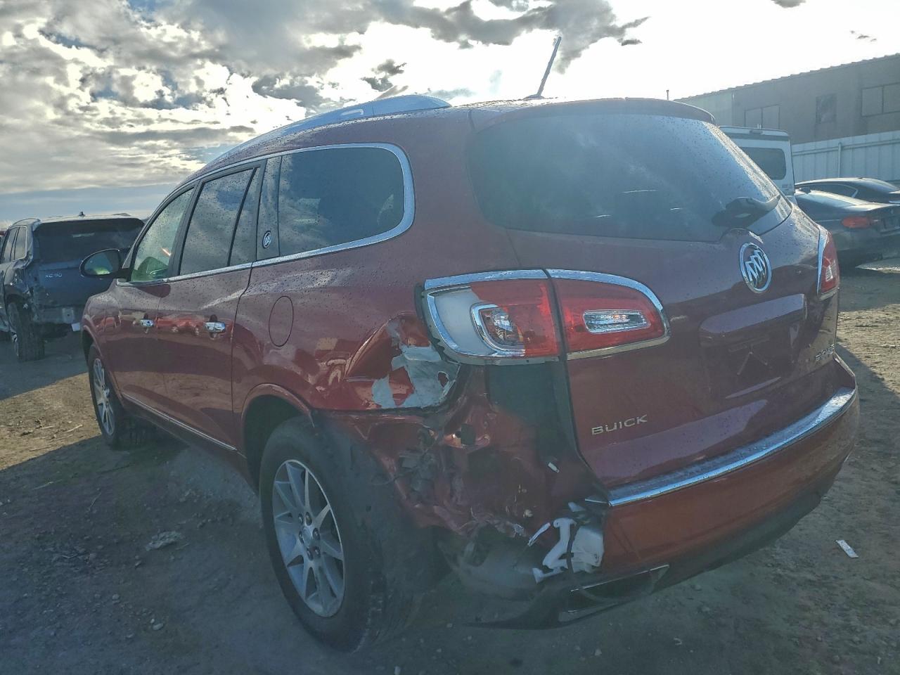 2014 BUICK ENCLAVE photo 3