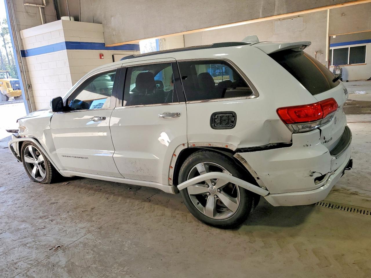 2014 JEEP GRAND CHEROKEE OVERLAND photo 2