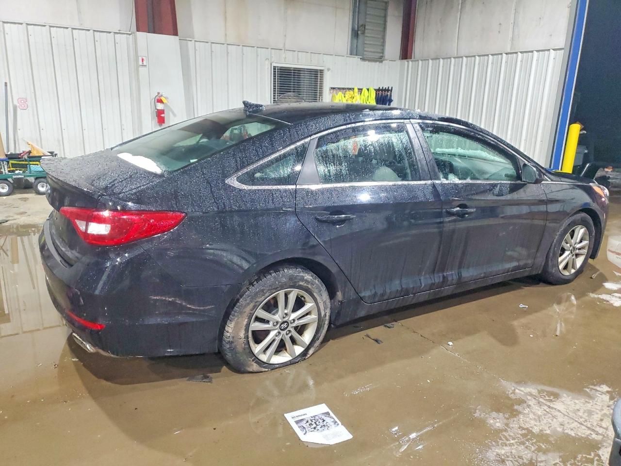 2016 HYUNDAI SONATA SE photo 3