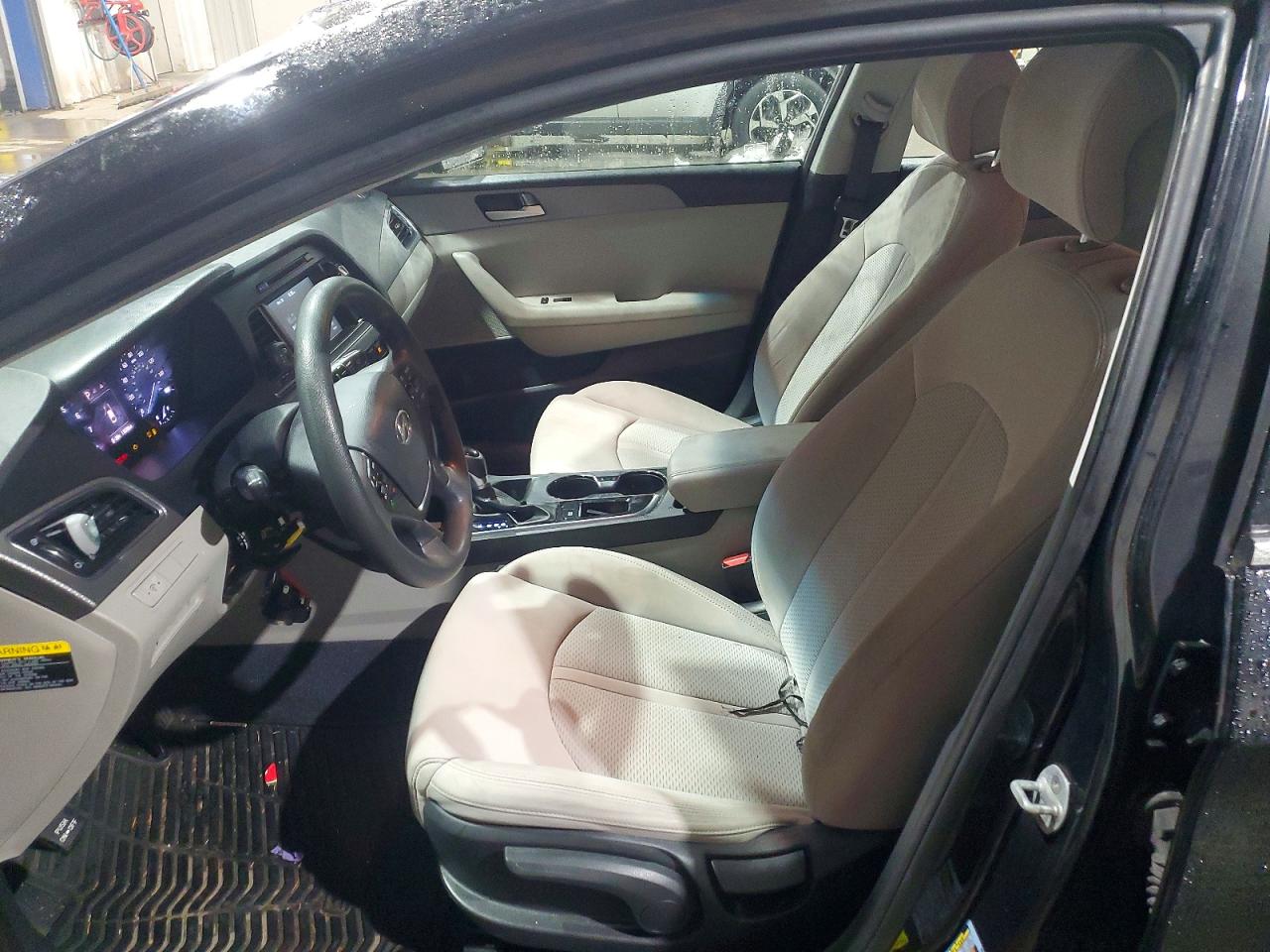 2016 HYUNDAI SONATA SE photo 7