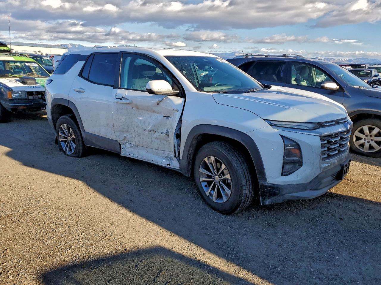 2026 CHEVROLET EQUINOX LT photo 4