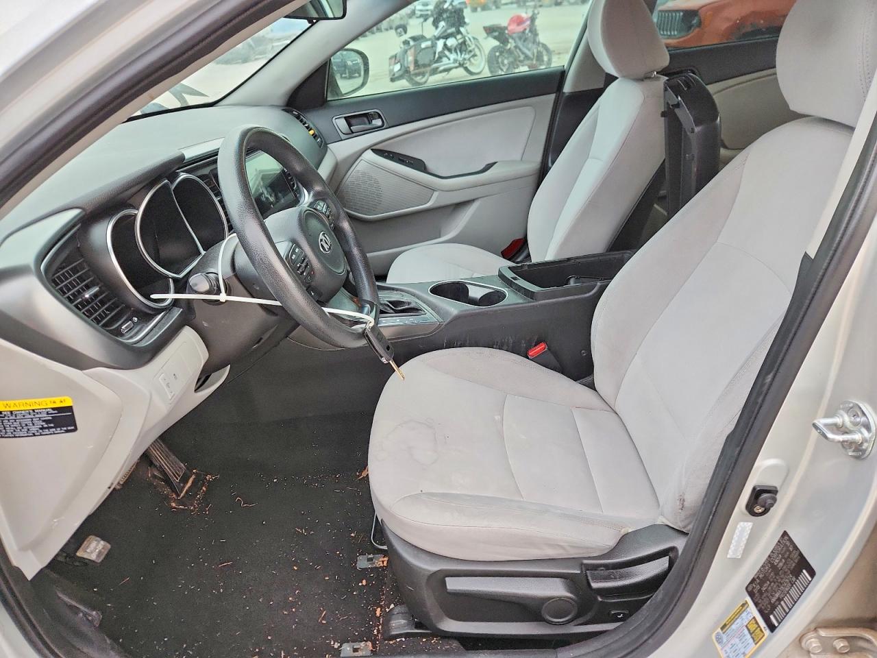2014 KIA OPTIMA LX photo 19